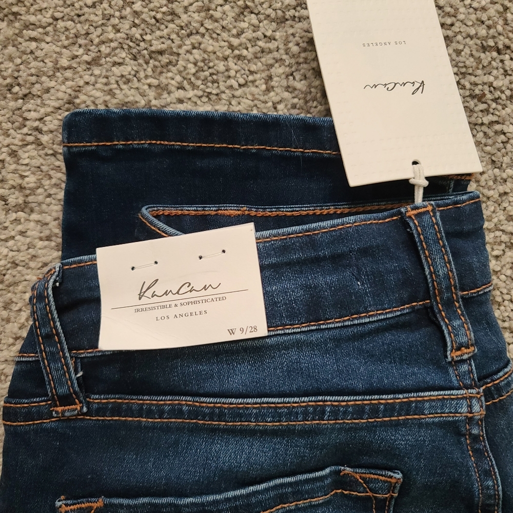 NWT KanCan Estilo Jeans